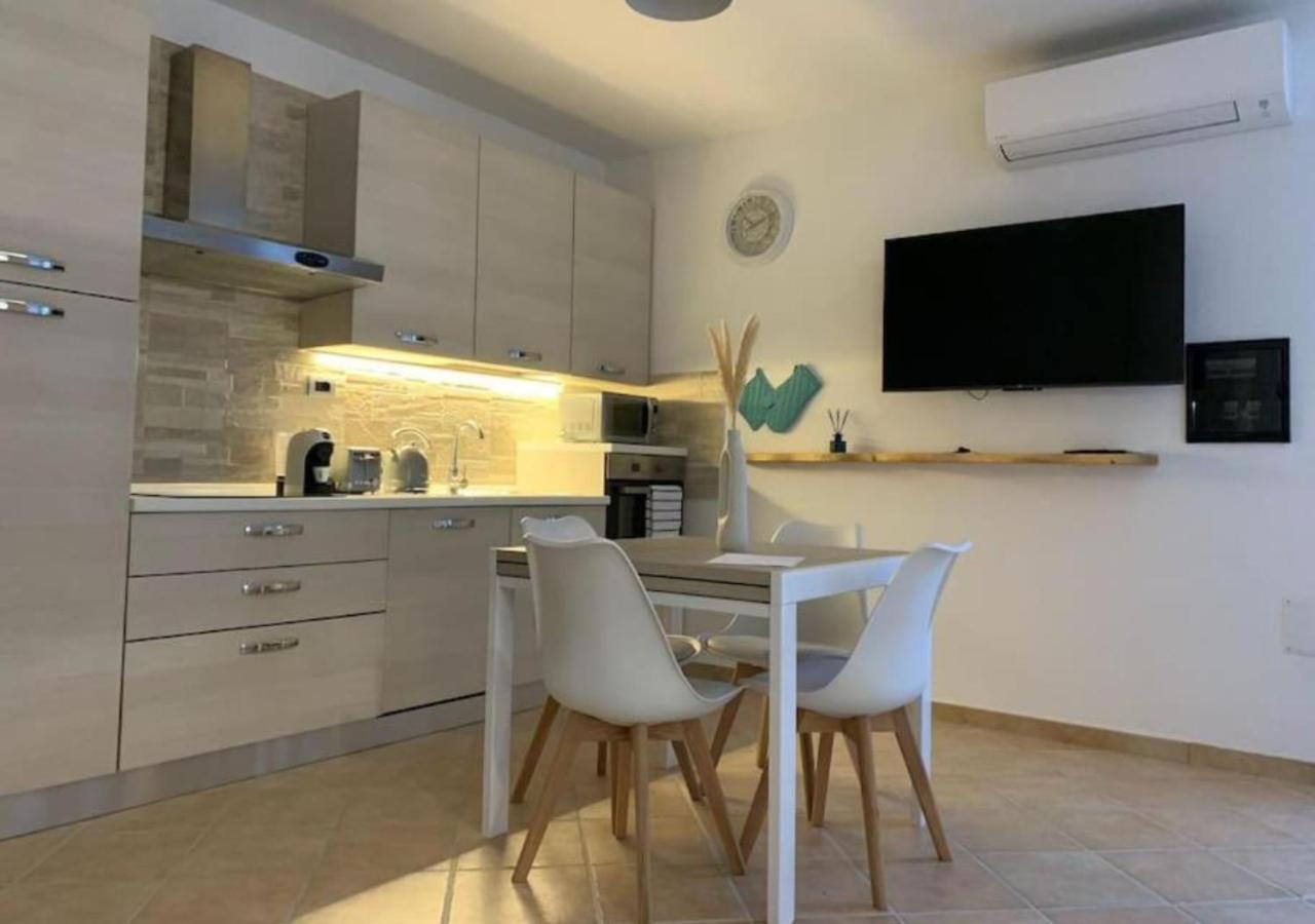 Loft Comodo Ed Elegante • Wi-Fi E Colazione Sanluri Екстериор снимка