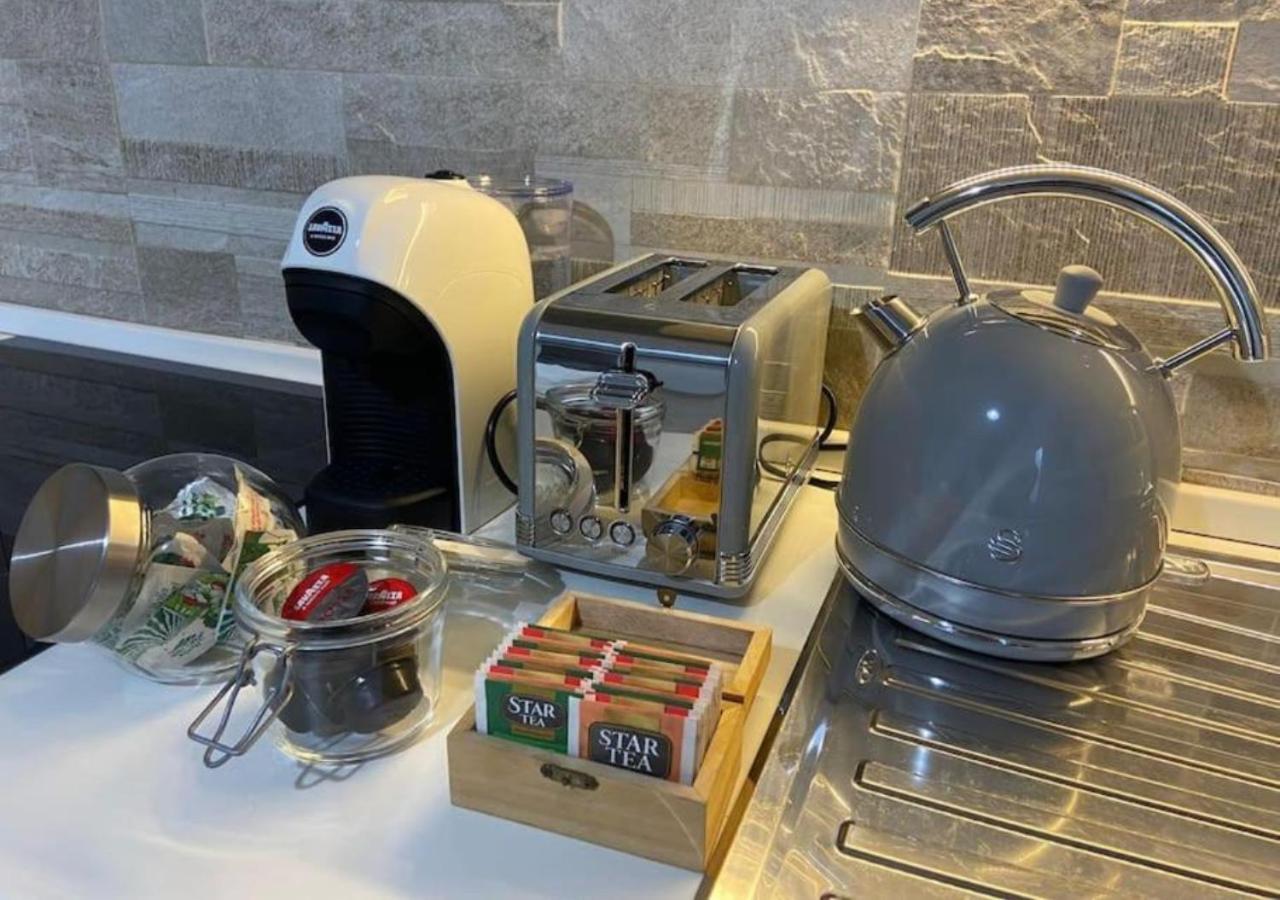 Loft Comodo Ed Elegante • Wi-Fi E Colazione Sanluri Екстериор снимка